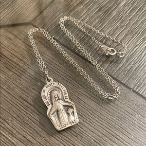 Vintage Pendant Medal Our Lady of Mercy Chicago, Illinois 1887-1962 with Chain